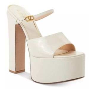 Valentino Garavani Cream Patent Platform Mule with Gold Logo Strap NEW/box 39